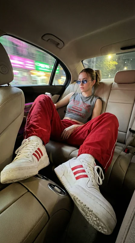 AI Image Generator Backseat Street Style Cruise showcase 4
